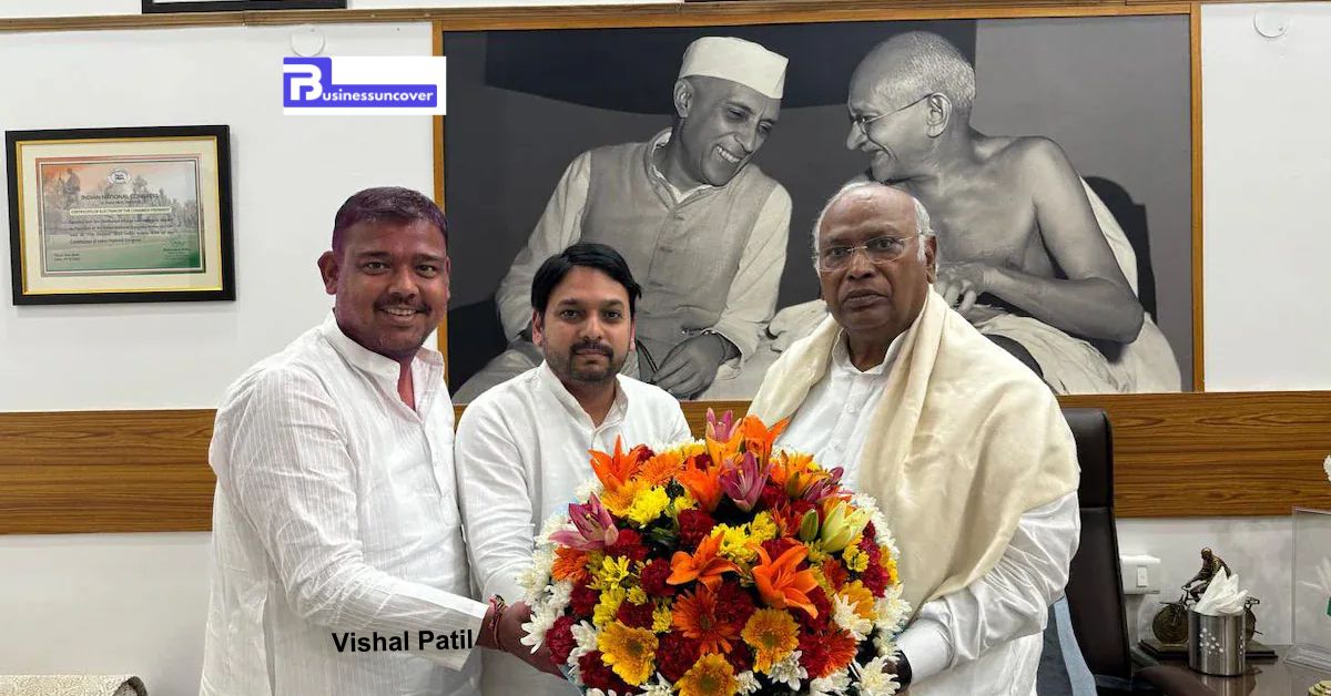 Vishal Patil, an independent Lok Sabha member, extends his support for the Maharashtra Congress